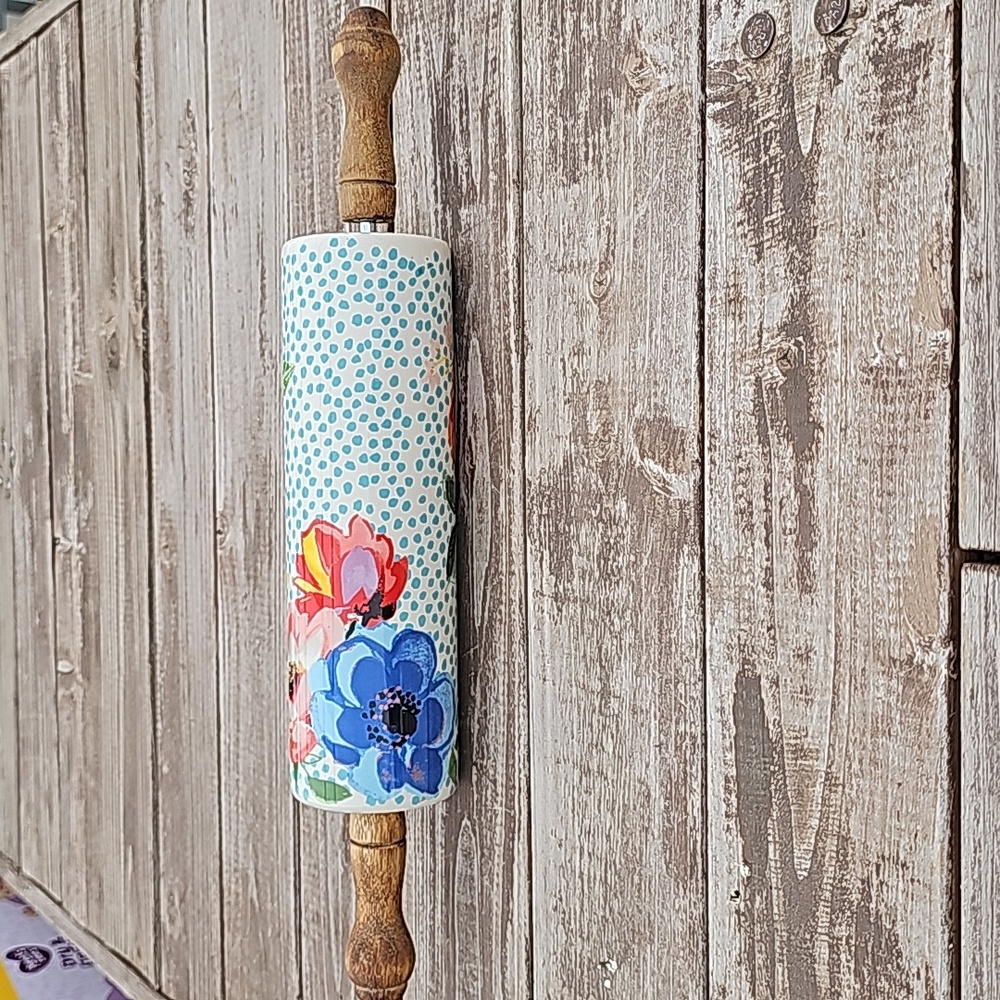 Pioneer Woman Spring Melody Rolling Pin